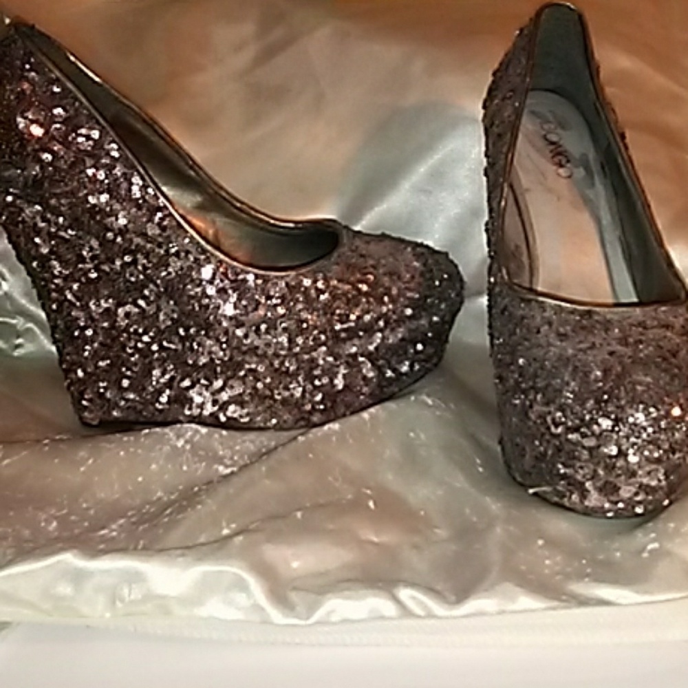 Womens sparkly sequin platform heels
